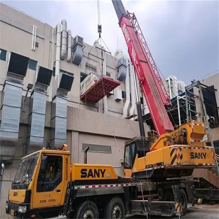 八所镇一百吨吊车吊臂多长